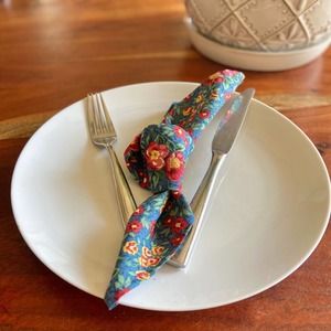 Cloth Dinner Napkin with Wild Red, Yellow Roses, Floral Print, 13in